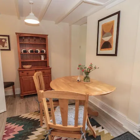 106 Westgate Holiday home *
