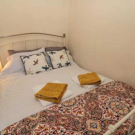 106 Westgate Holiday home *